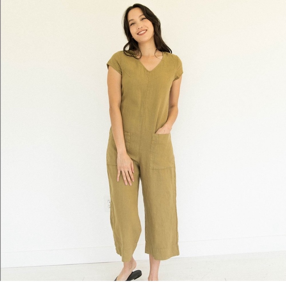 Suunday Relaxed Linen Jumpsuit in Fennel